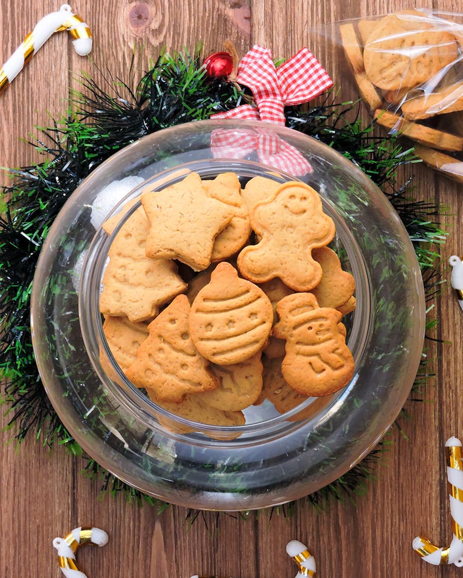 Christmas Mini Ginger Cookies Pack Of 12